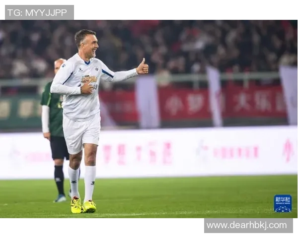 2023年全球顶级足球明星排行榜揭晓谁将登顶荣耀之巅