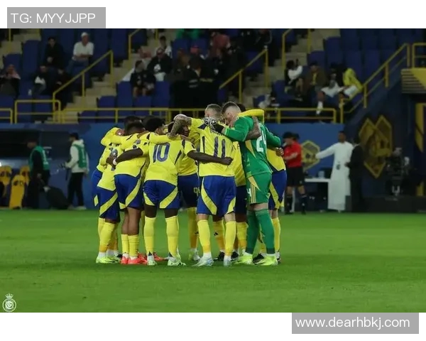 七位足球明星的传奇故事与辉煌成就揭示了他们如何改变了这项运动的面貌