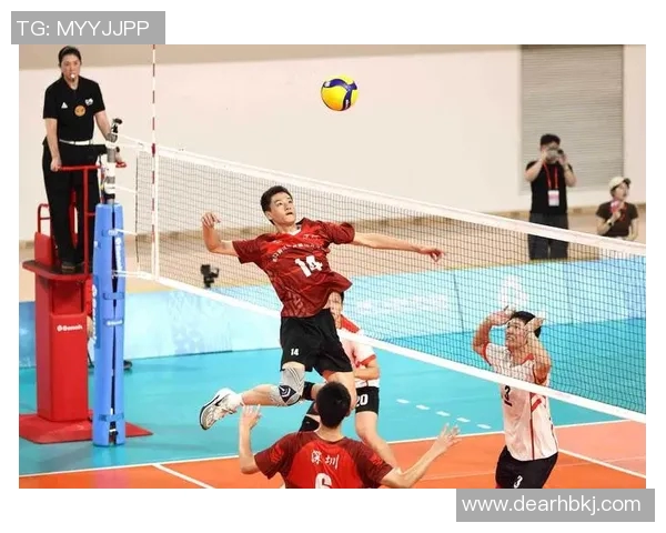 上海排球队与深圳排球队的较量分析与战术探讨