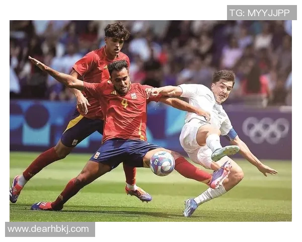 央视新闻报道的足球明星盘点及其精彩瞬间回顾 央视新闻报道的足球明星盘点及其精彩瞬间回顾