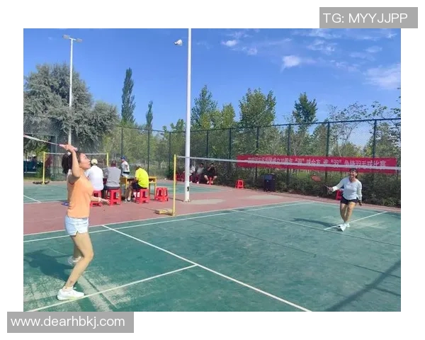 成都羽毛球队盯防战术解析与深度剖析羽毛球竞技魅力 成都羽毛球队盯防战术解析与深度剖析羽毛球竞技魅力